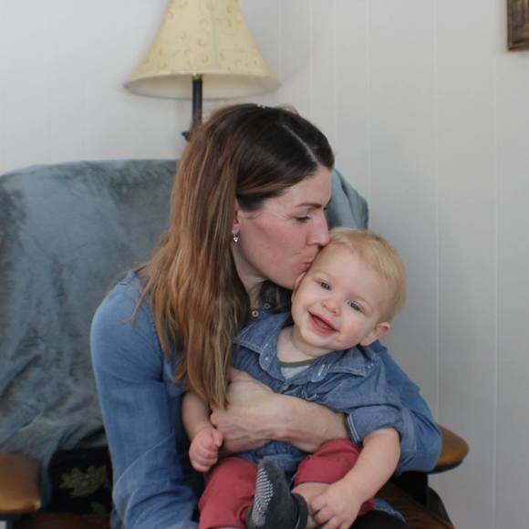 Meet your Posher, Tara - Picture 1 of 1